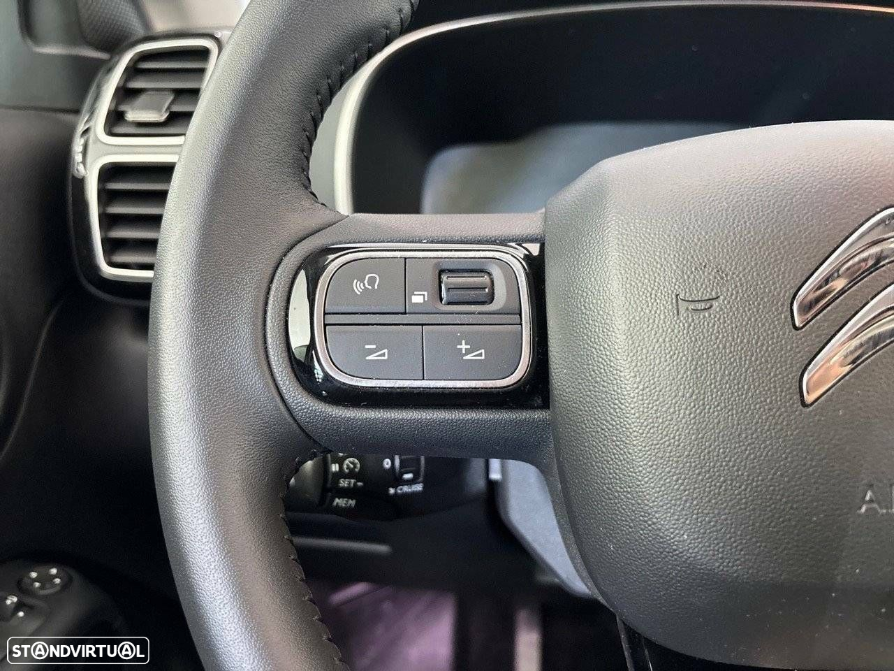 Citroën C5 Aircross 1.2 PureTech Plus - 19