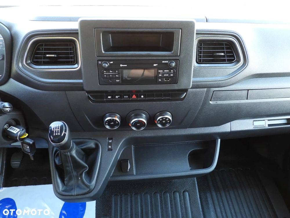 Renault MASTER PLANDEKA WINDA 10 PALET WEBASTO TEMPOMAT LEDY PNEUMATYKA KLIMATYZACJA 165KM [ 425025 ] - 35