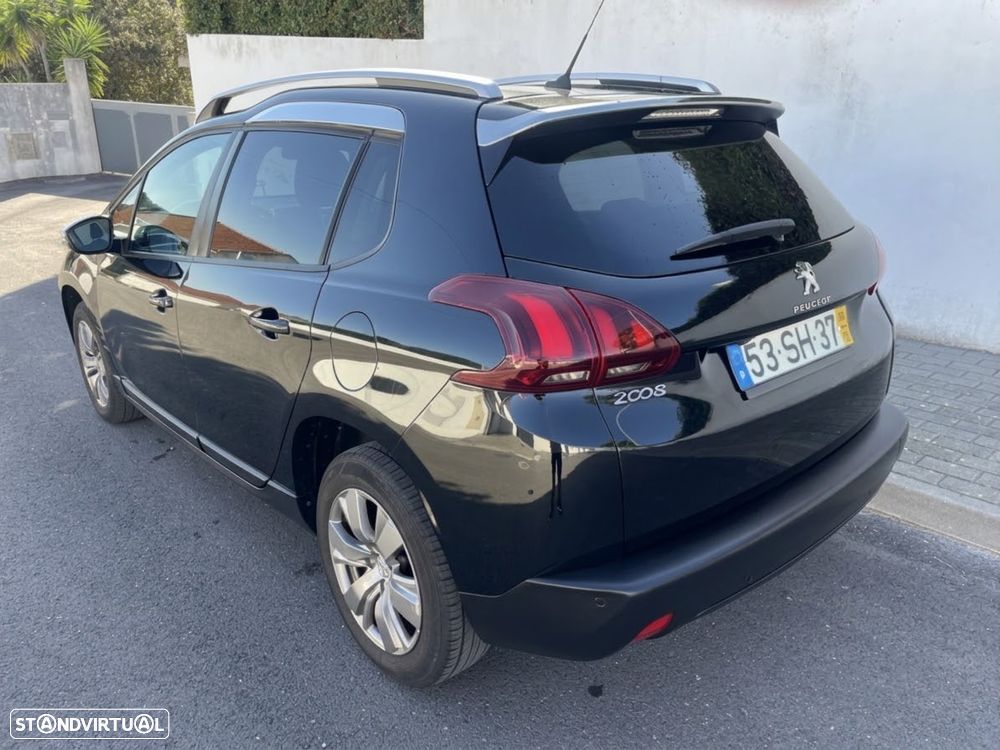 Peugeot 2008 1.6 BlueHDi Style - 4