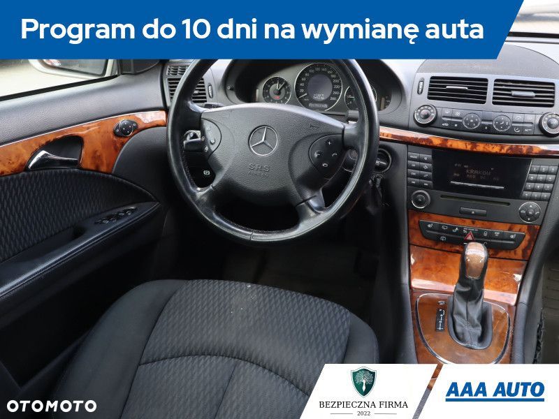 Mercedes-Benz Klasa E - 9