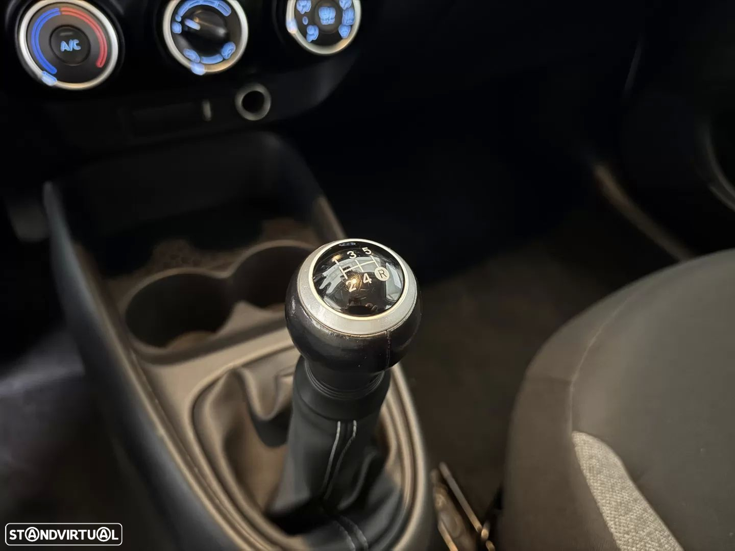 Toyota Aygo X 1.0 Pulse - 32