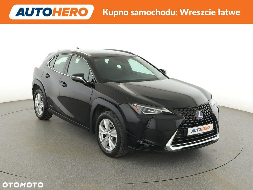 Lexus UX 250h Business Edition - 11