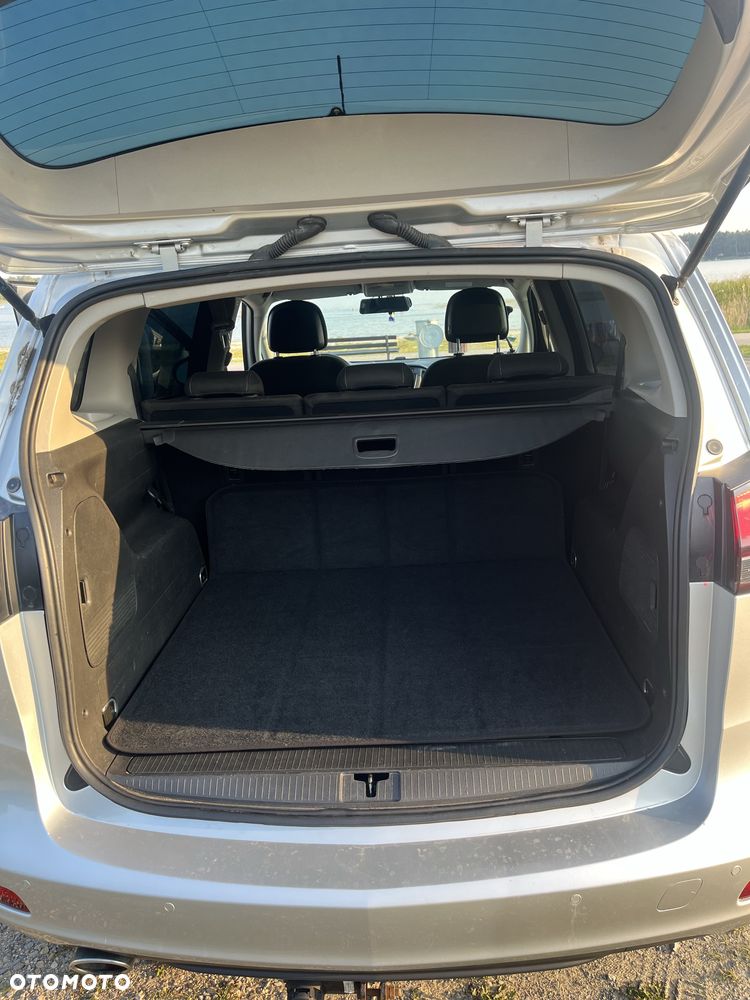 Opel Zafira - 8