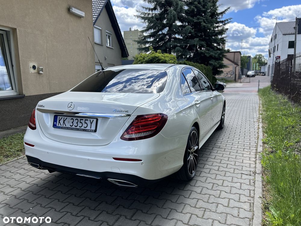 Mercedes-Benz Klasa E - 4