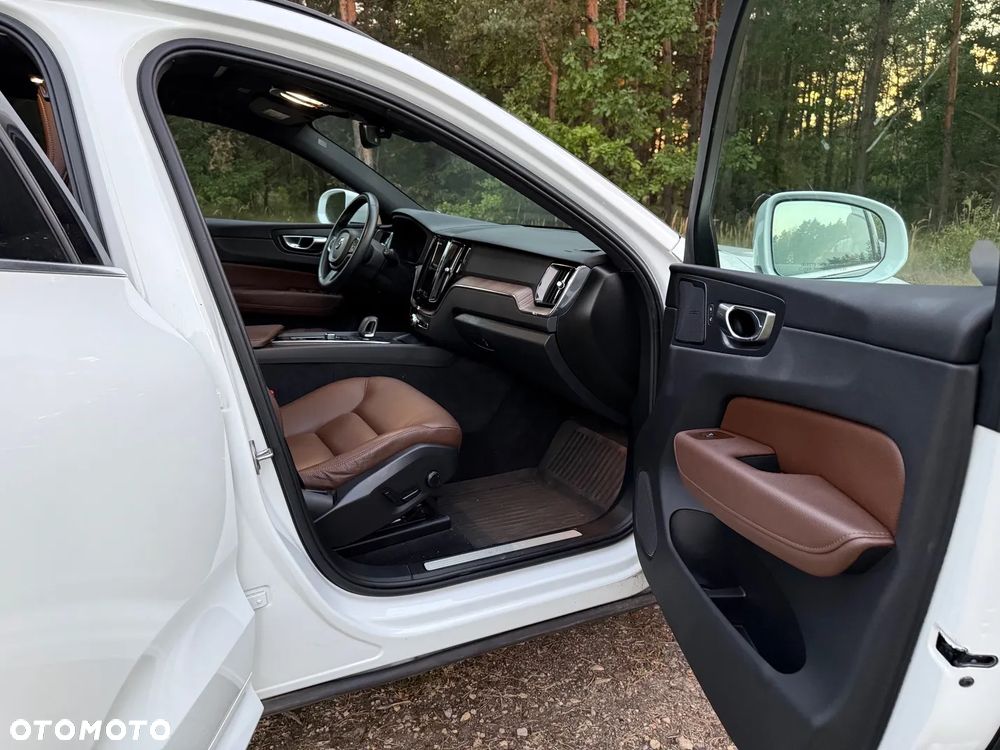 Volvo XC 60 - 16