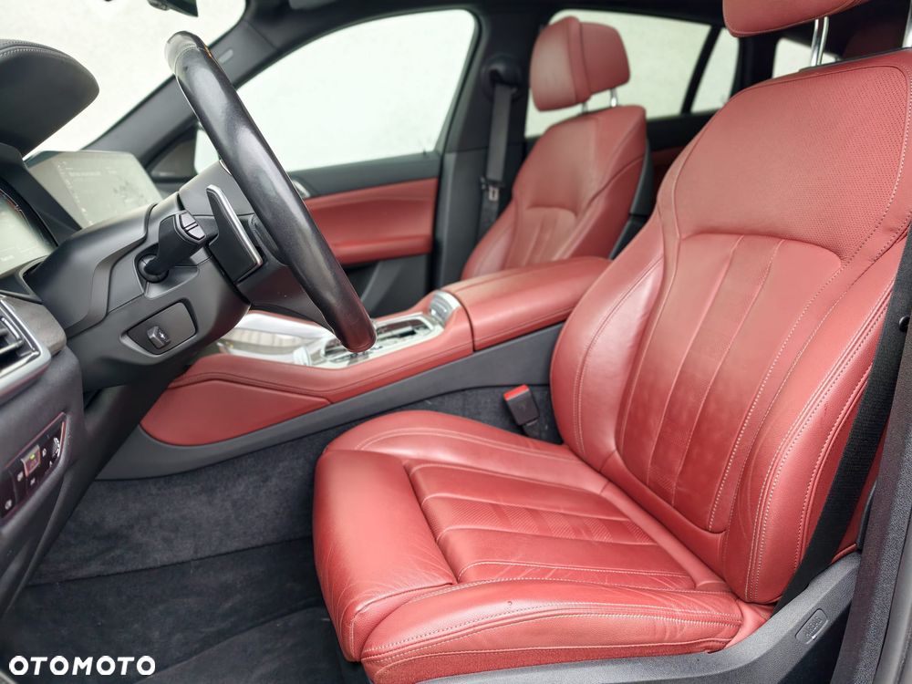 BMW X6 - 11