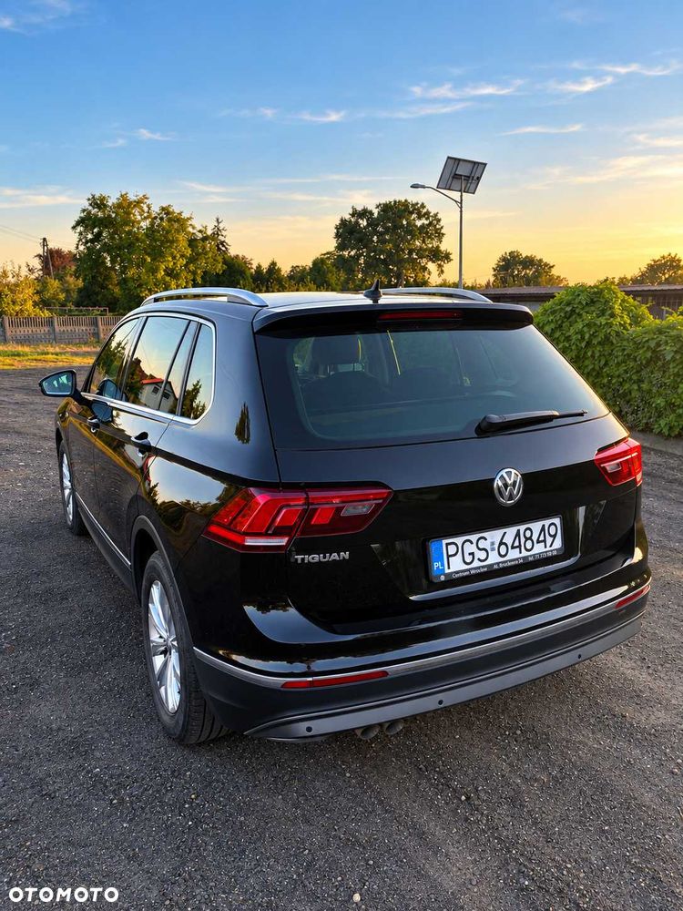 Volkswagen Tiguan - 2