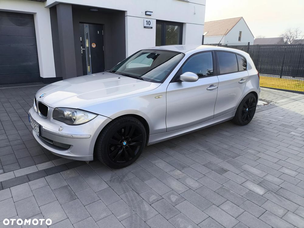 BMW Seria 1 120d DPF Edition Lifestyle - 2