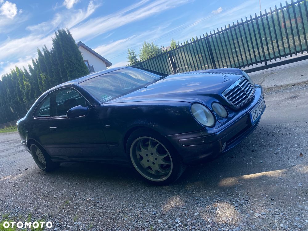 Mercedes-Benz CLK 430 - 11