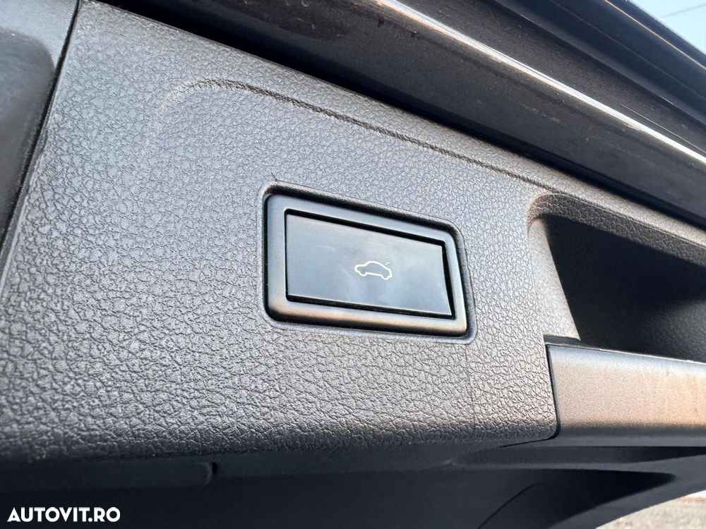 Volkswagen Passat Alltrack - 28