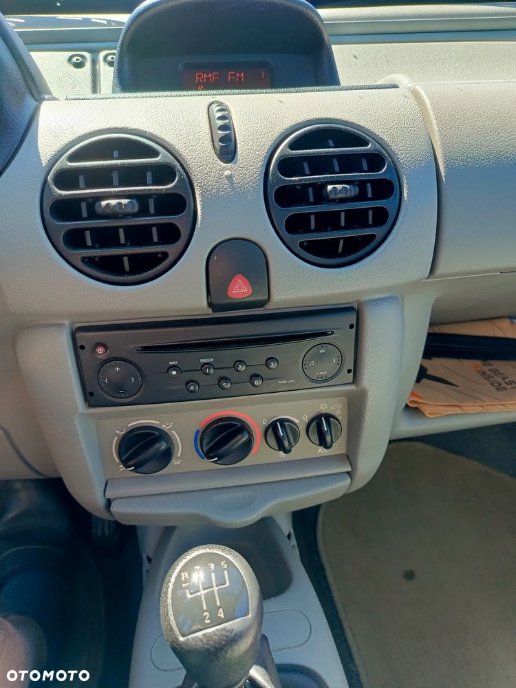 Renault Kangoo 1.2 16V Edition - 10