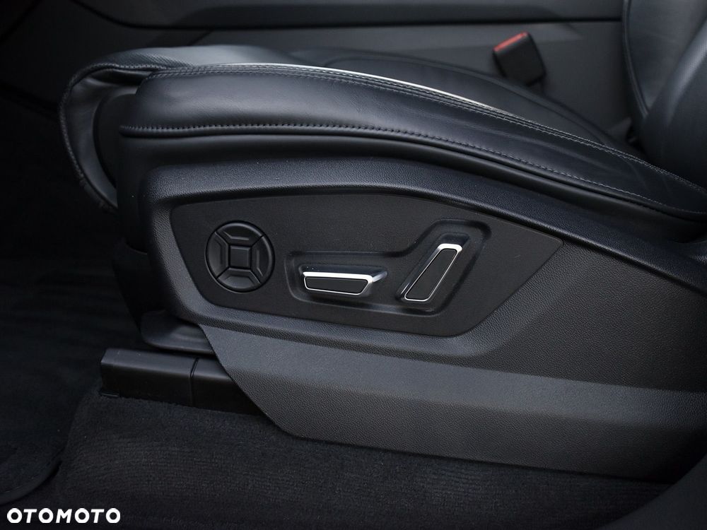 Audi Q8 - 21