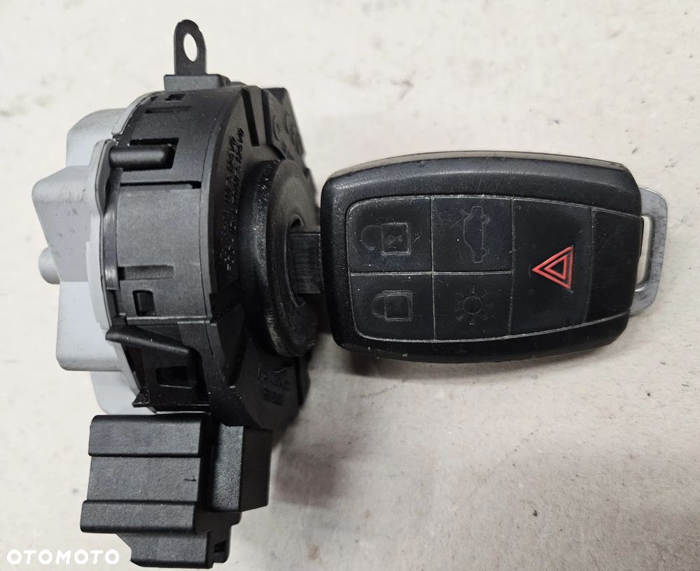 Volvo V50 S40 C30  stacyjka kluczyk 30768036 - 1