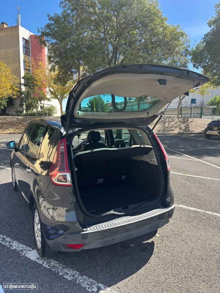 Renault Scénic 1.5 dCi Luxe - 18