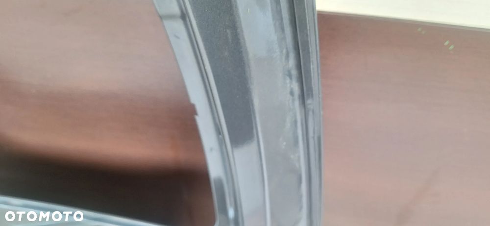 Volkswagen Caddy Klapa Bagażnika Tył Tylna 20- 2k7 - 32