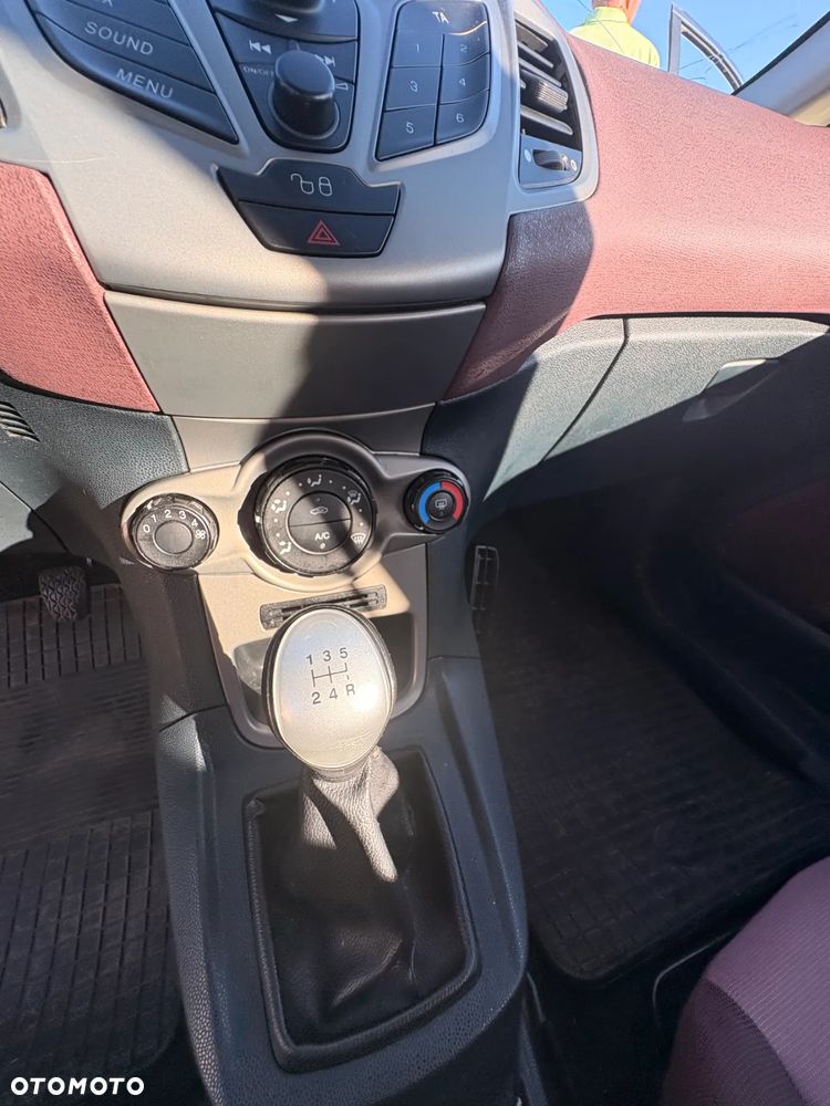 Ford Fiesta 1.6 TDCi Trend - 6