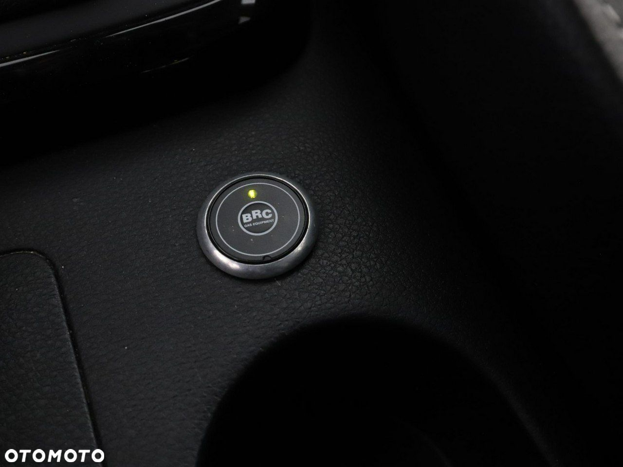 Kia Stonic - 29
