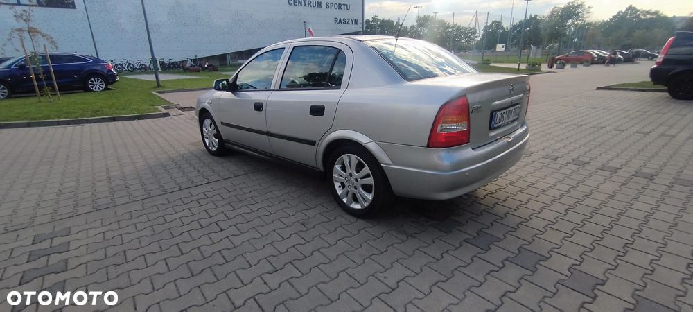 Opel Astra 1998 photo 4