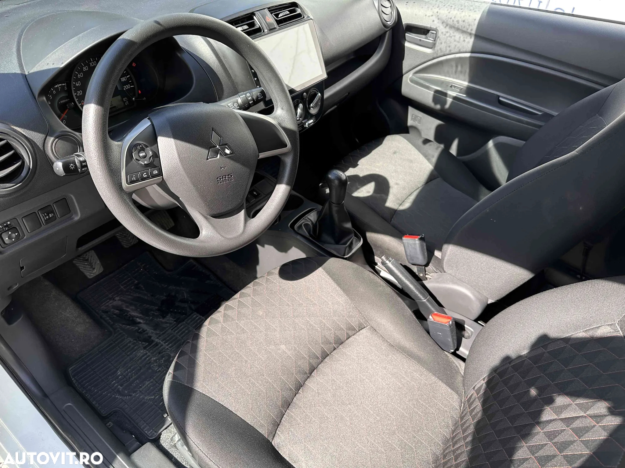 Mitsubishi Space Star - 6