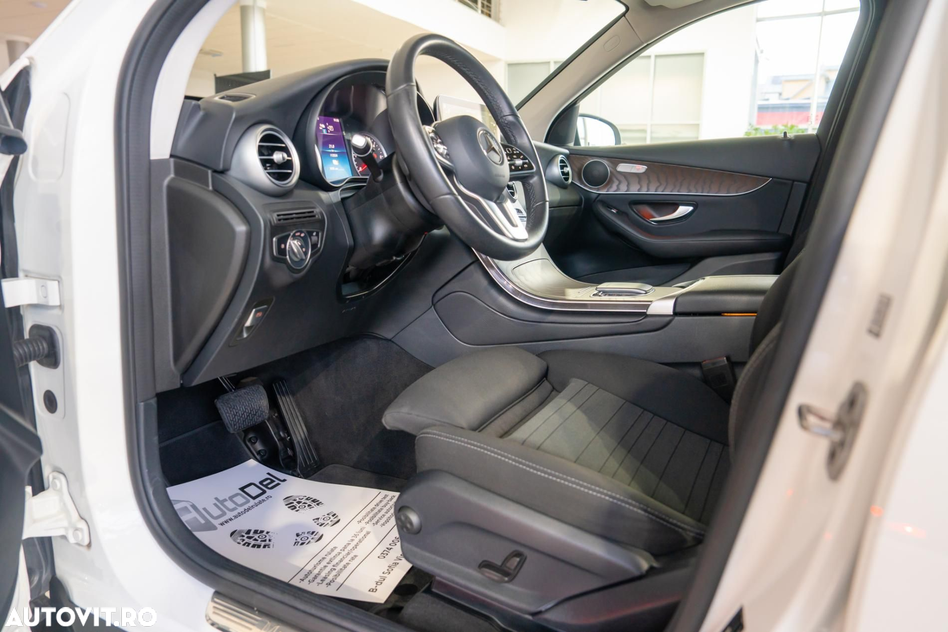 Mercedes-Benz GLC - 15