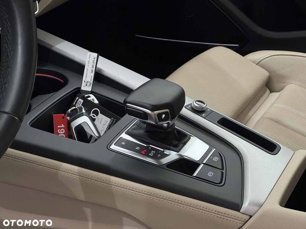 Audi A4 Limousine 40 TFSI mHEV Advanced S tronic - 9