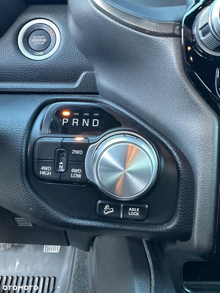 RAM 1500 5.7 Crew Cab Rebel - 13