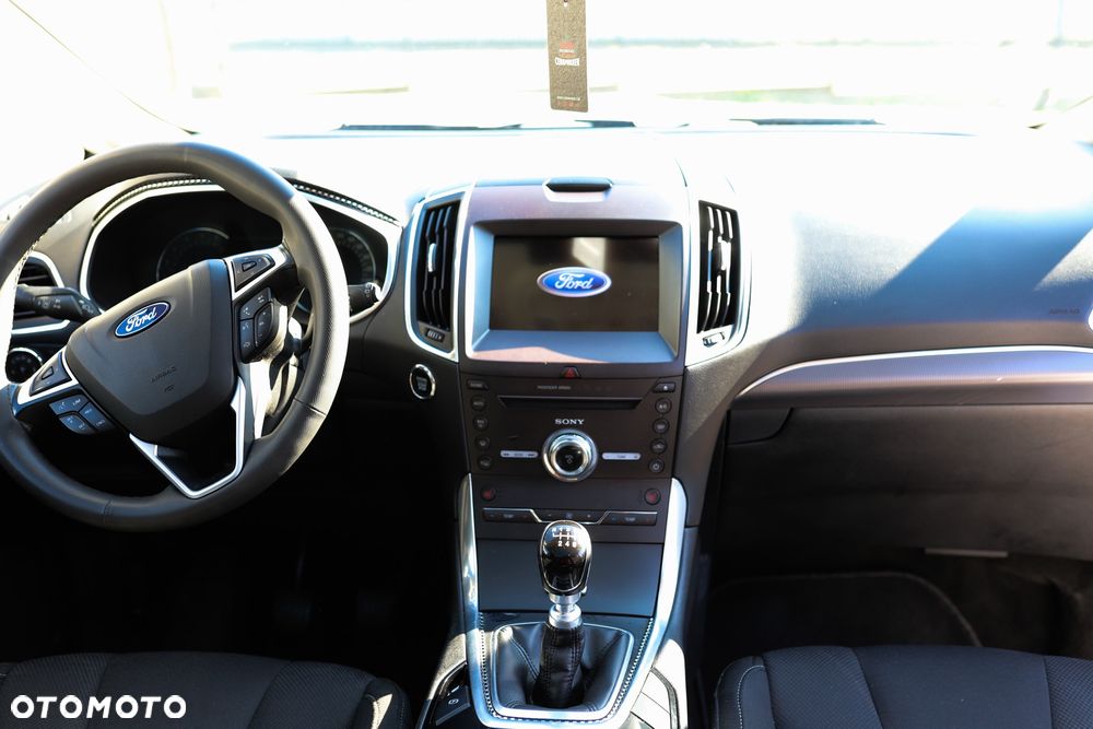 Ford S-Max 2.0 EcoBlue Titanium - 14