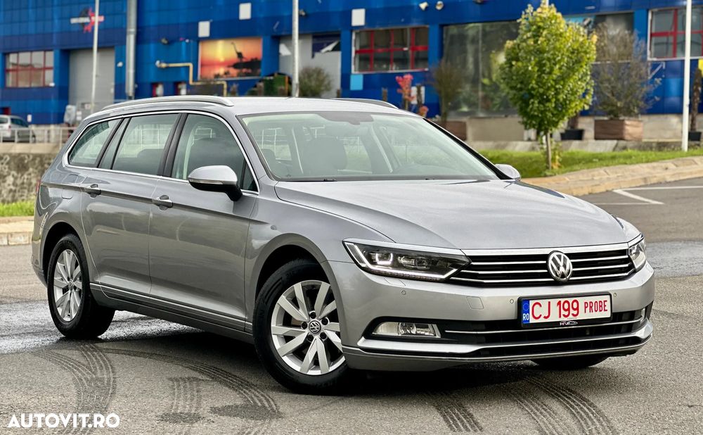 Volkswagen Passat Variant 1.6 TDI (BlueMotion Technology) DSG Comfortline - 2