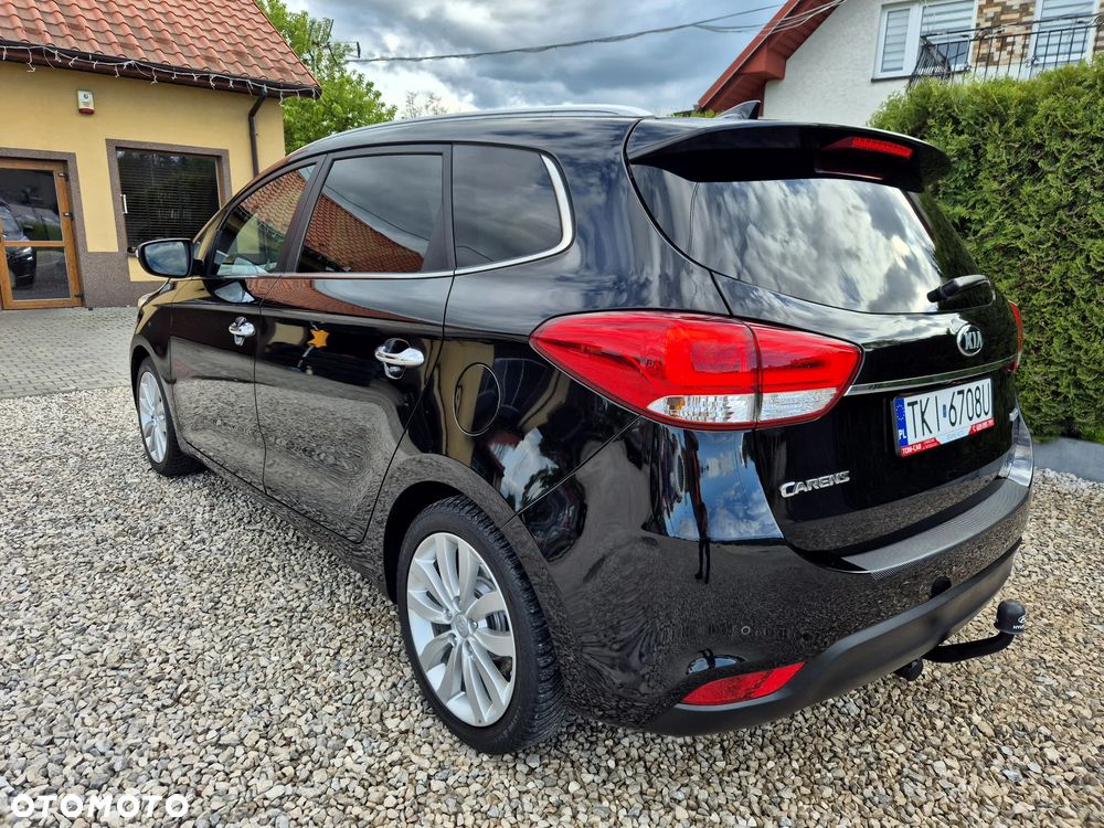 Kia Carens 1.6 GDI Fifa World Cup Edition - 2