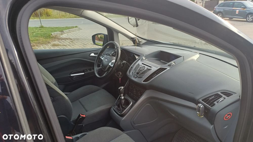 Ford C-MAX - 13