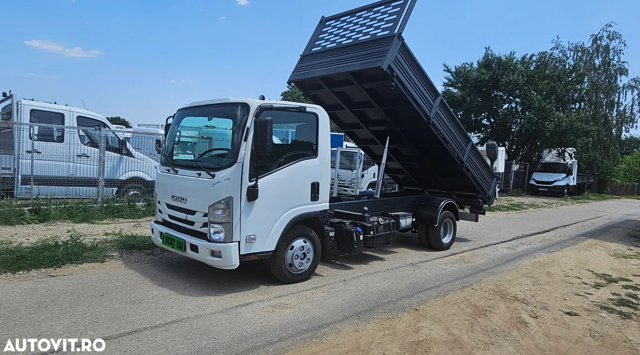 Isuzu Basculabila - 1