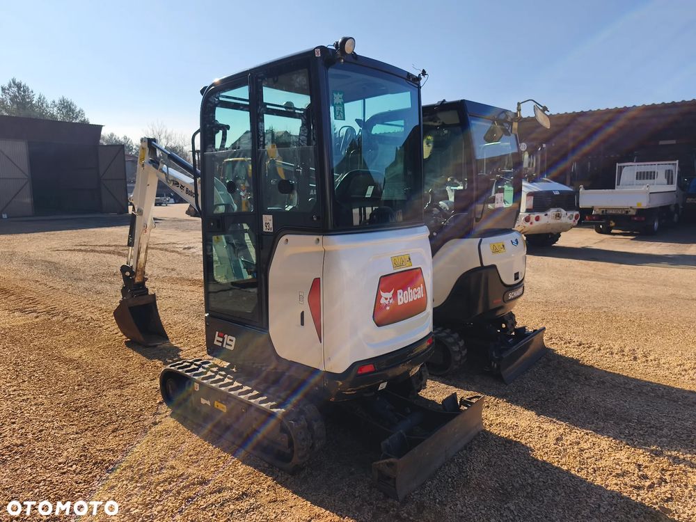 Bobcat E19 - Yanmar SV18 - Schaeff SV18 - Salon PL - 2