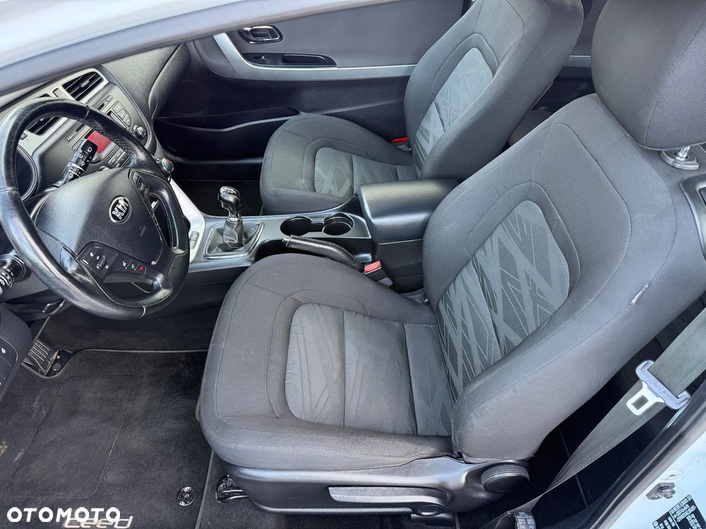 Kia ProCeed 1.6 GDI Vision - 27