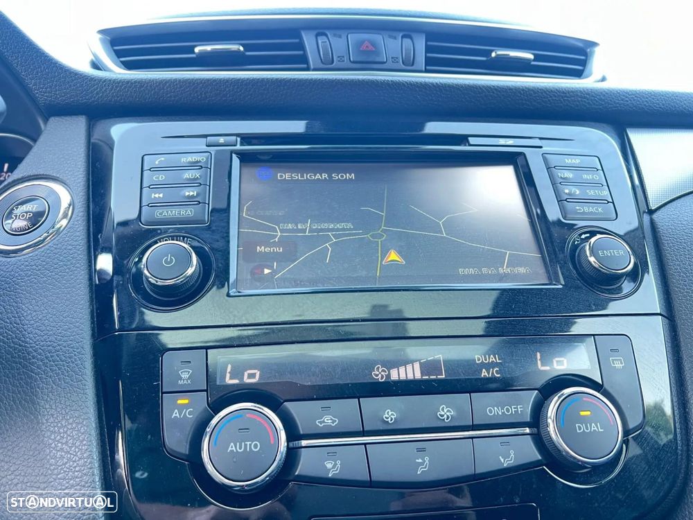 Nissan Qashqai 1.5 dCi N-Connecta J18+Led - 15