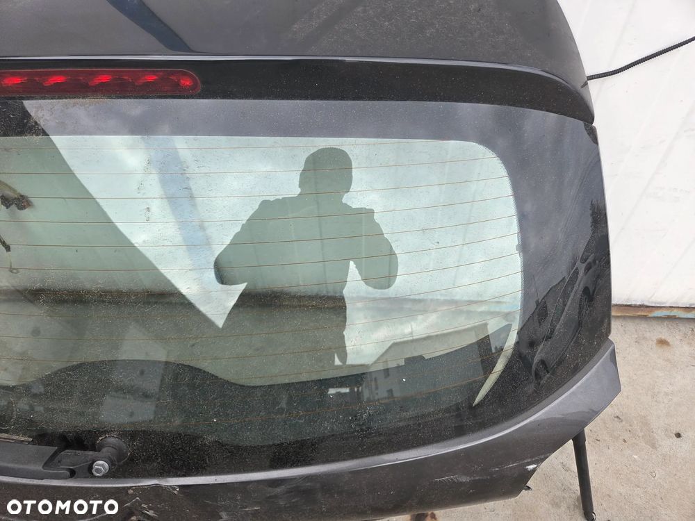 Klapa bagażnika szyba Citroen C3 III - 4