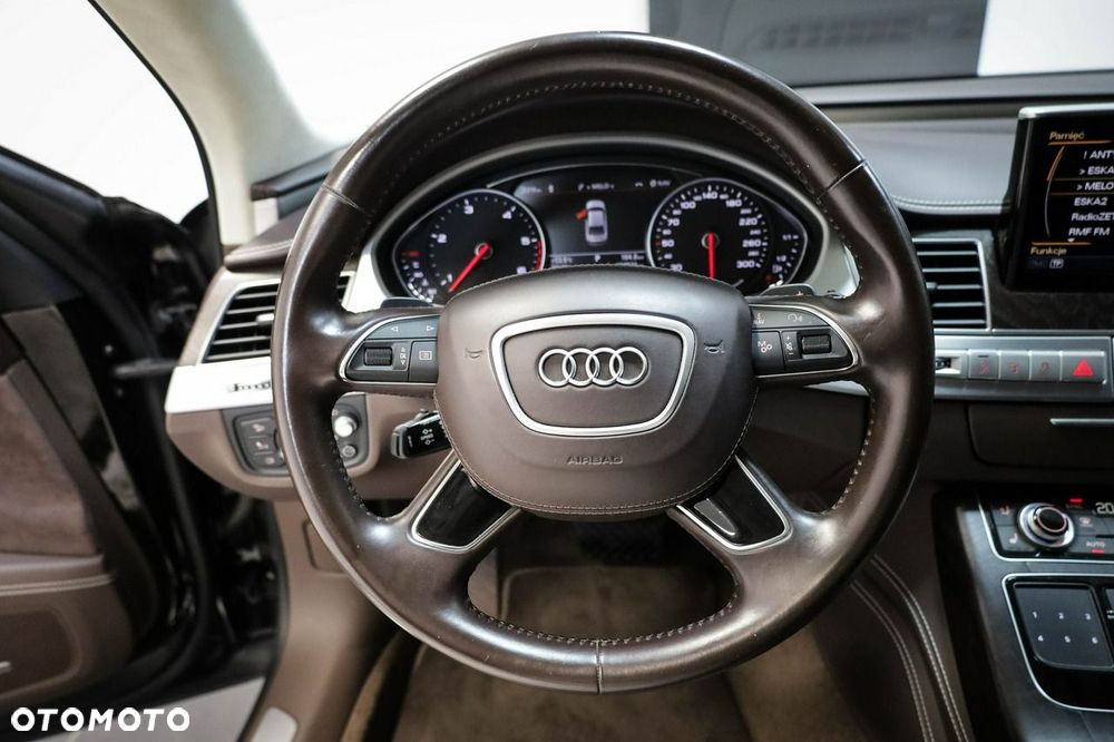 Audi A8 - 19