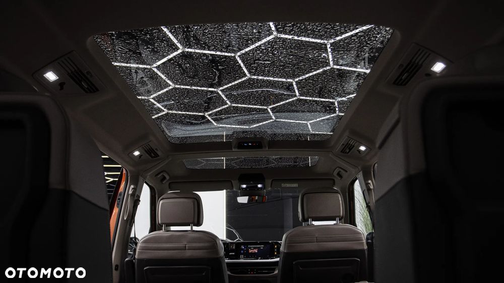 Volkswagen Multivan 2.0 TSI L1 Style DSG - 19