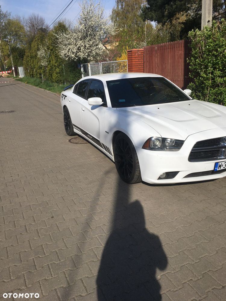 Dodge Charger 5.7 V8 RT - 2