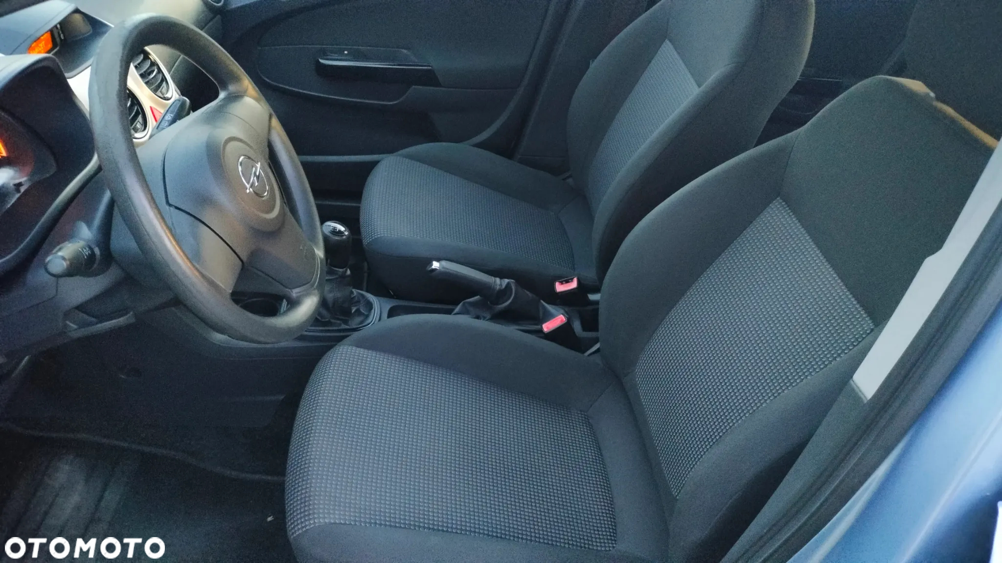 Opel Corsa 1.2 16V - 14