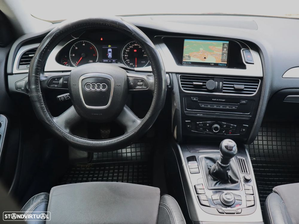 Audi A4 Avant 2.0 TDI - 7