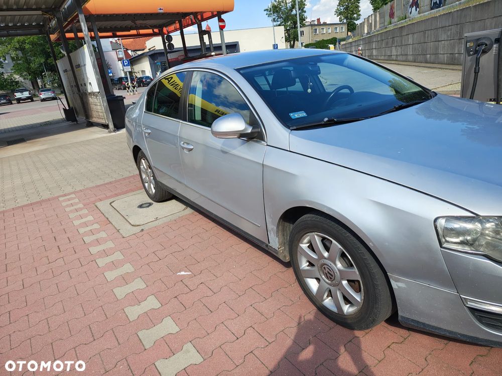 Volkswagen Passat 2.0 TDI DPF DSG Individual - 18