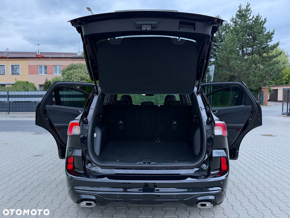 Ford Kuga - 16