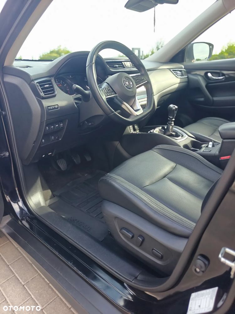 Nissan X-Trail 1.6 DIG-T Tekna 2WD 7os - 18