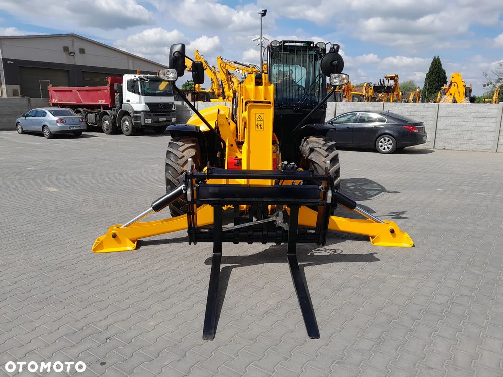 JCB 540-170 2022R - 4
