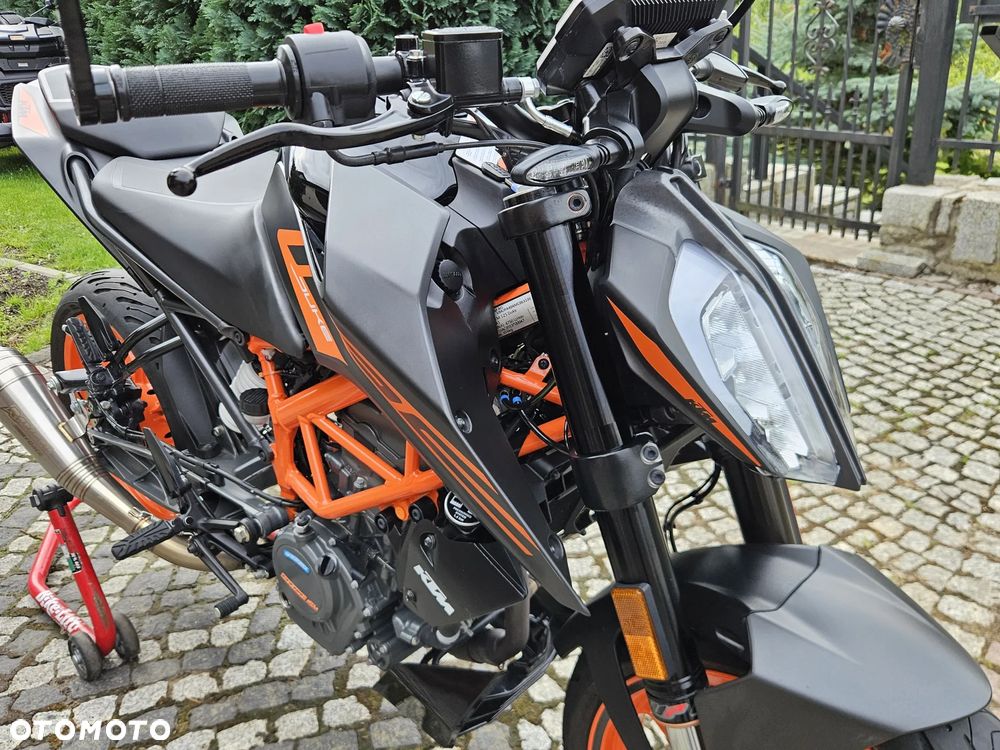 KTM Duke - 21