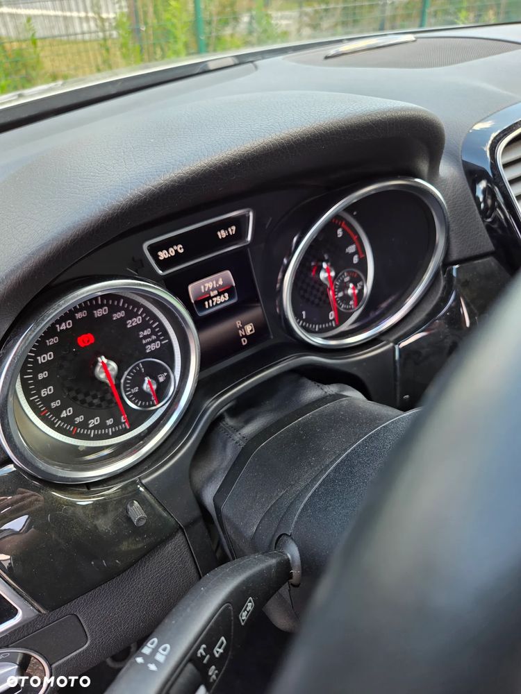 Mercedes-Benz GLE 250 d 4-Matic - 3