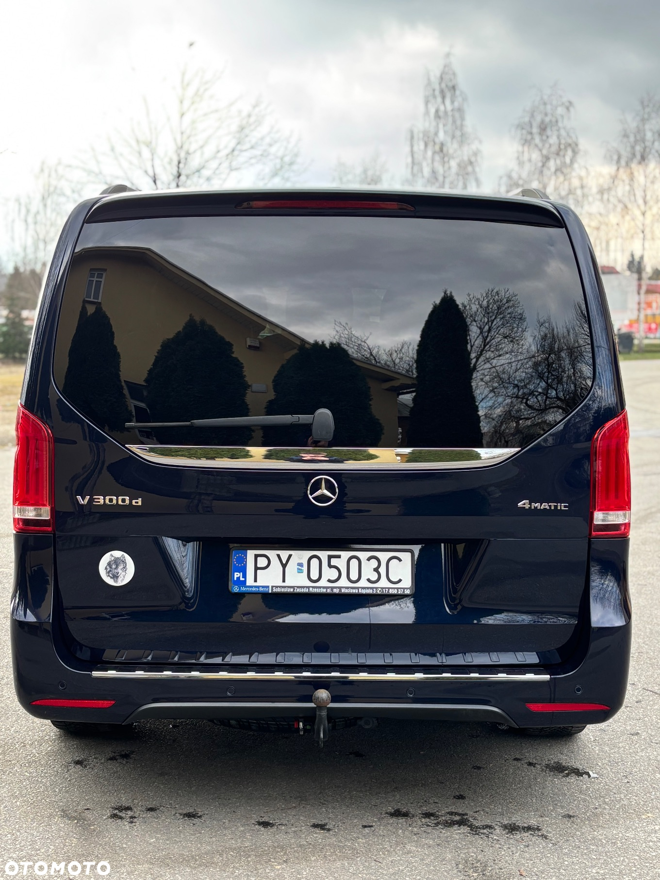 Mercedes-Benz Klasa V 300 d 4-Matic Exclusive 9G-Tronic (d³ugi) - 7