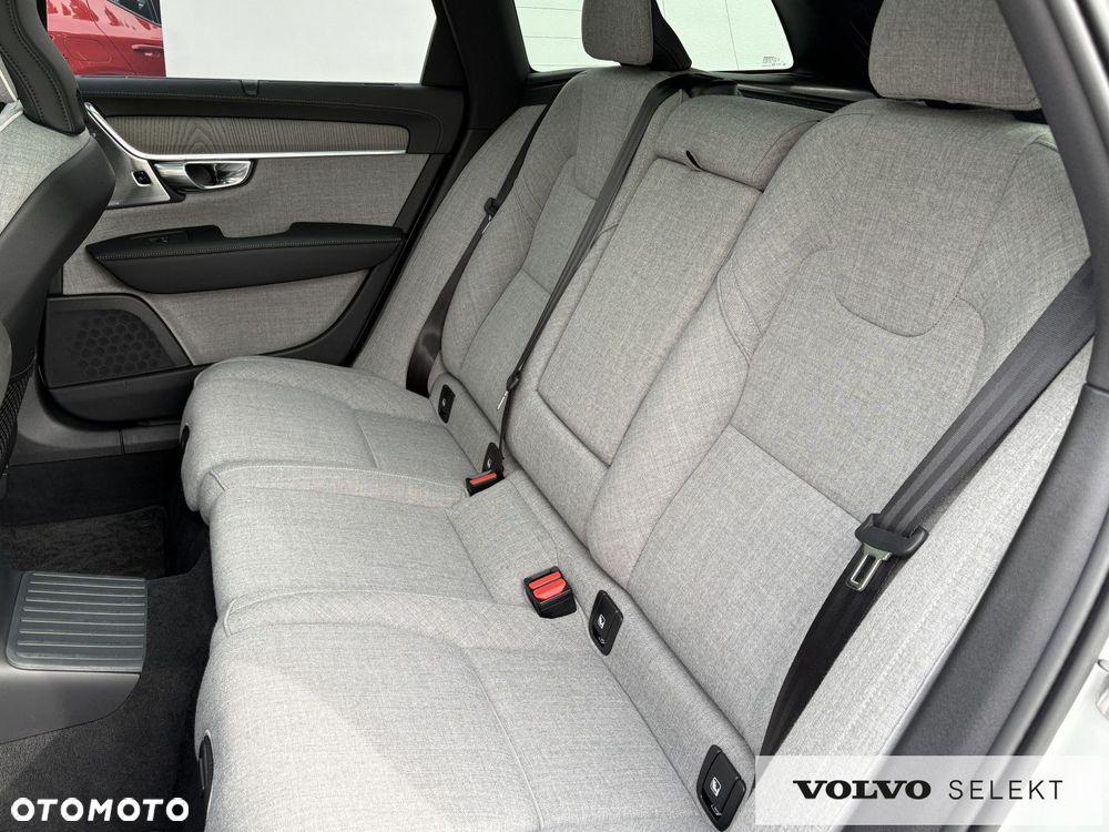 Volvo V90 - 13
