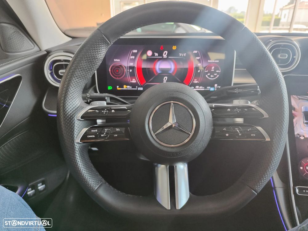 Mercedes-Benz C 300 e AMG Line - 25