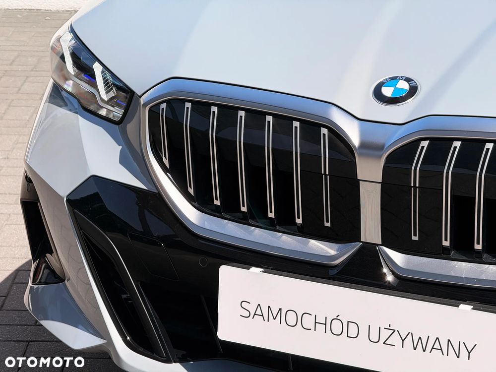 BMW Seria 5 520d xDrive - 7